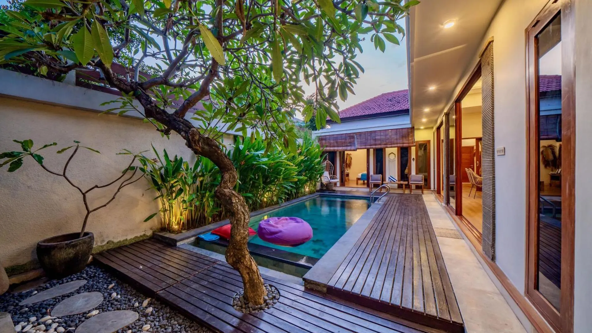 Villa Paradise Seminyak Indonesia