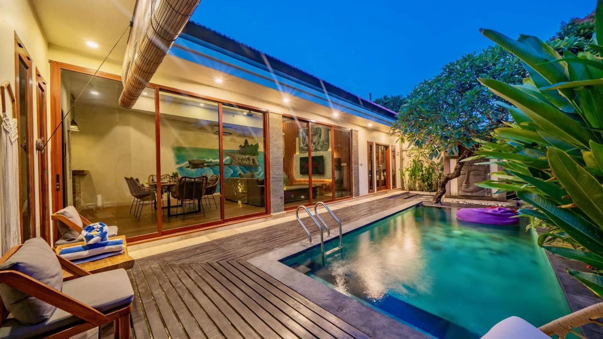 Villa Paradise Seminyak 0*, 塞米亚克