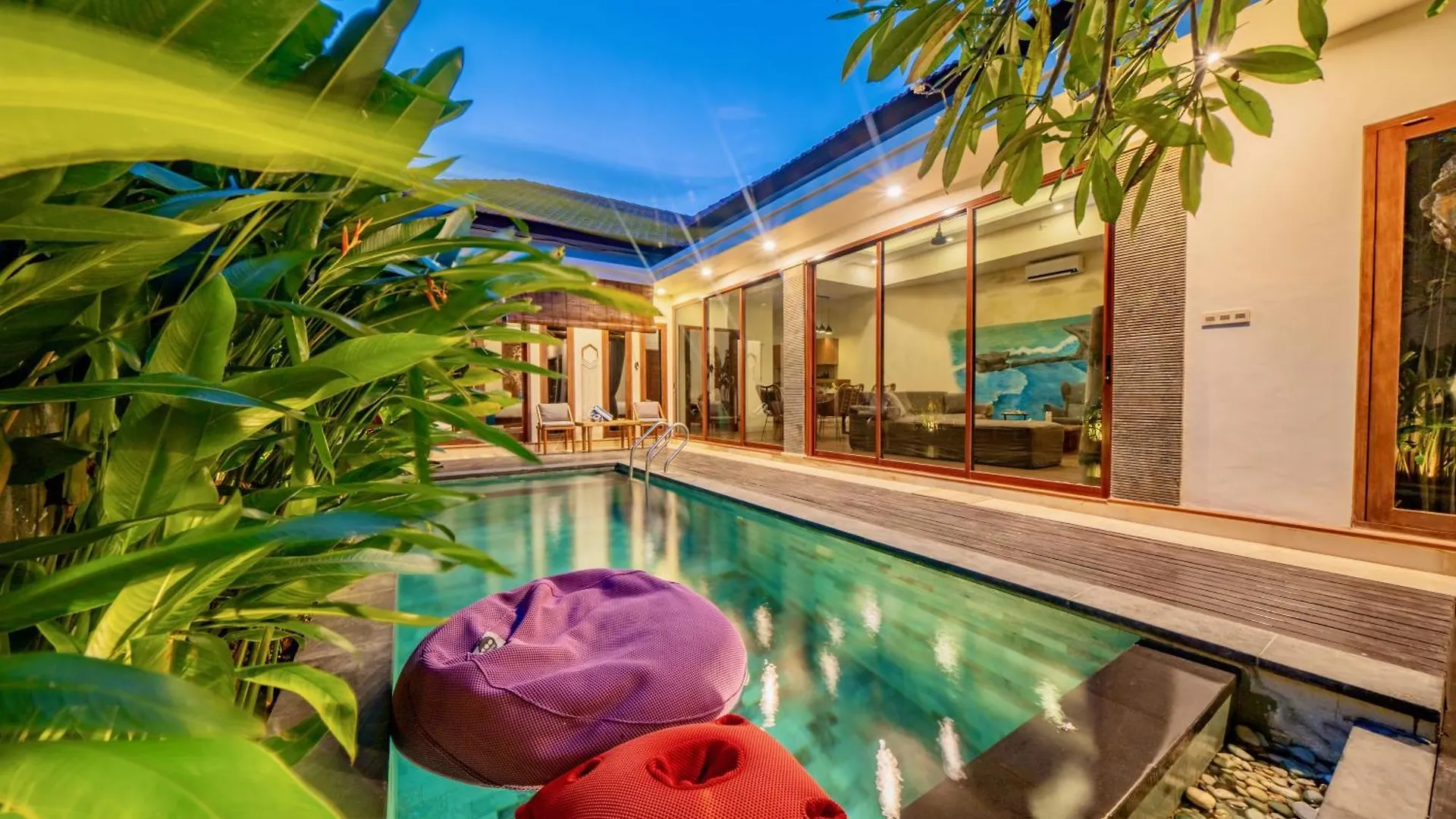Villa Paradise Seminyak 印尼