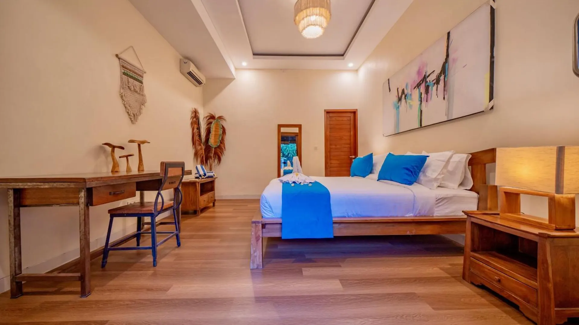 Villa Paradise Seminyak 印尼